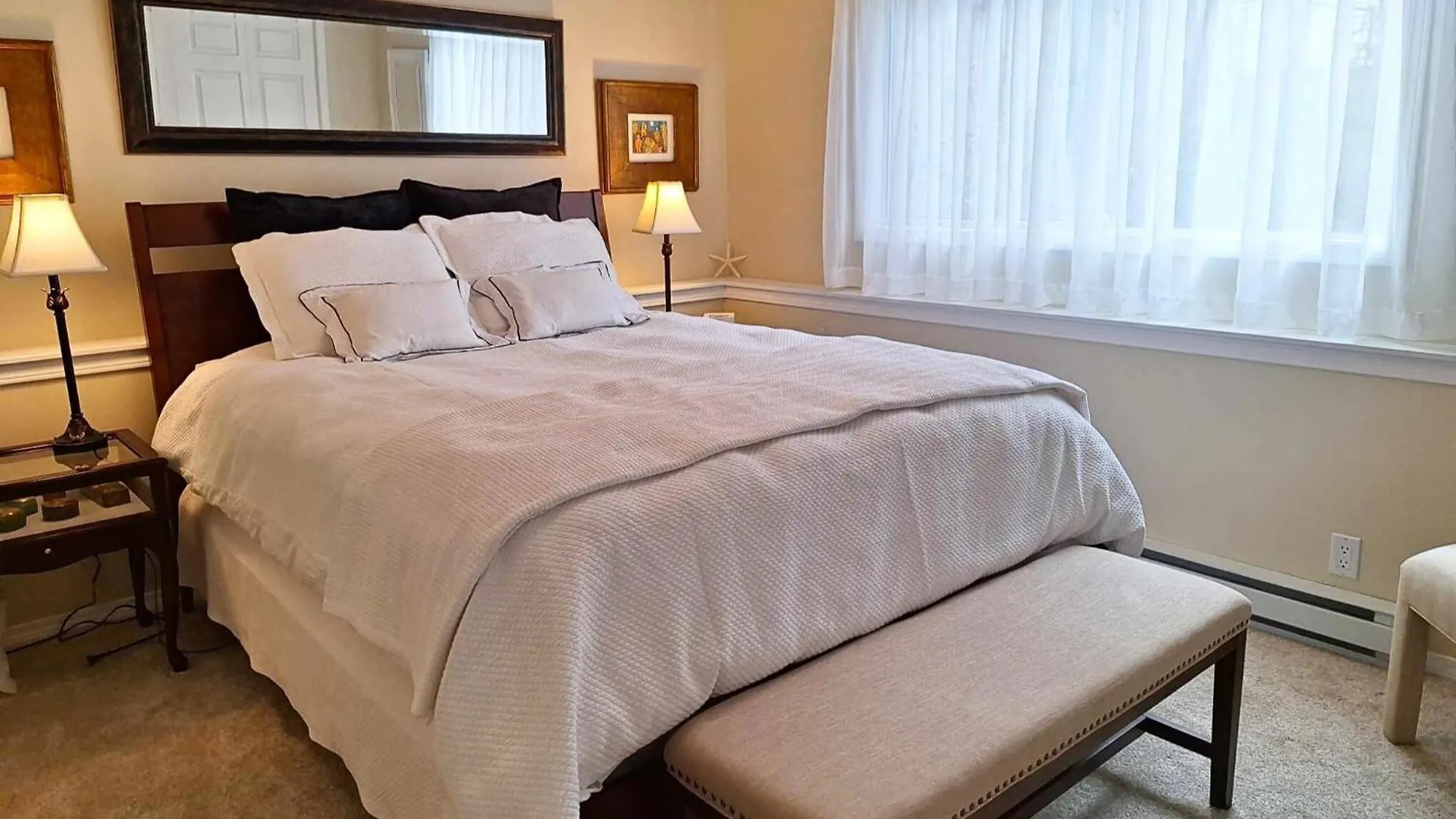 An Oasis By The Bay Apartment Cowichan Bay